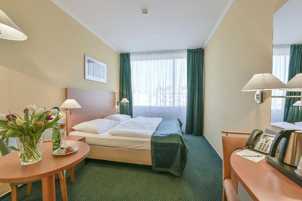 Mama Shelter Prague Hotel 4*,
